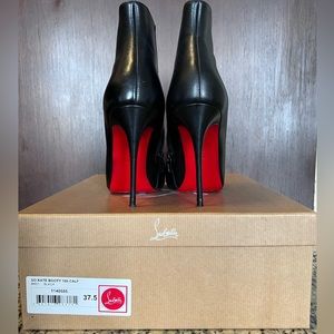 Christian Louboutin So Kate 100 bootie size 37.5 black